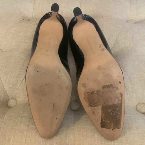 Shoes - Picture 3 of 4